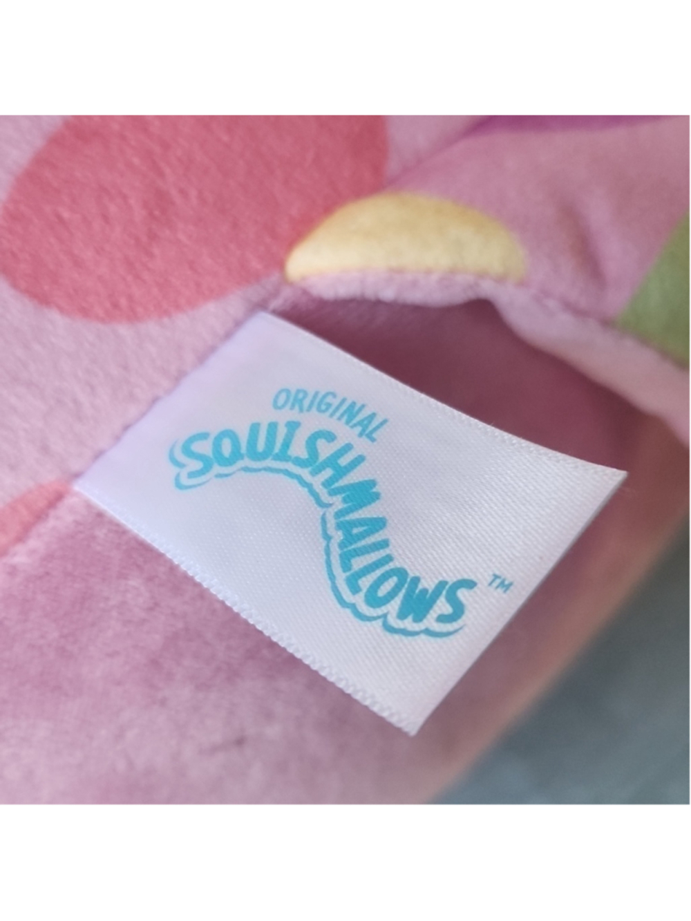 12” Saxa the Rainbow Back Stingray Squishmallow - Picture 4 of 7